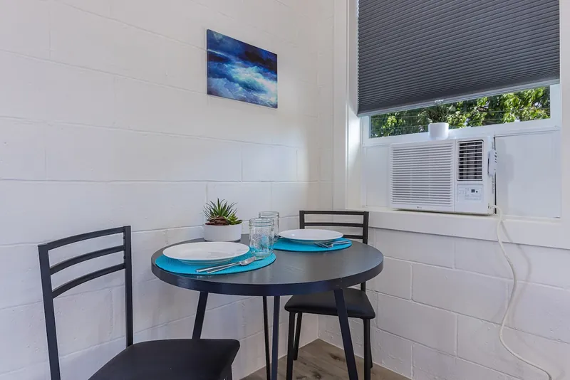 Cozy Studio Near OGG, Wailuku Maui vacation rental — photo 7
