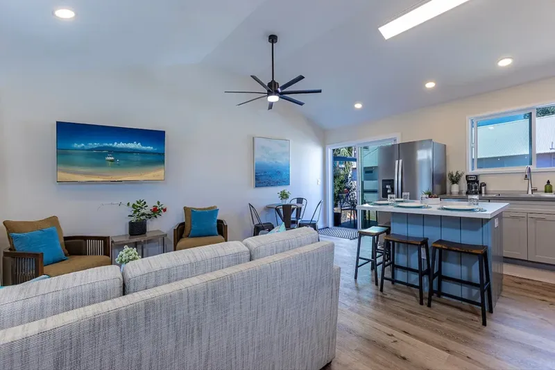 Modern 3BR Home photo 2